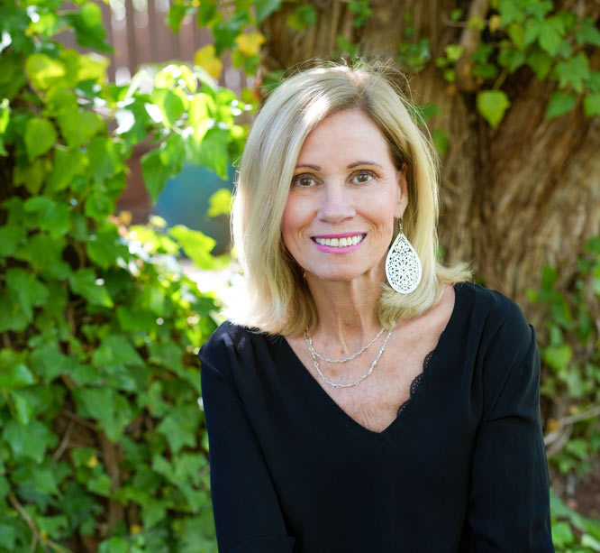 About-Debra-Beck-Sedona-Soul-Retreival-Mentor-2024-01